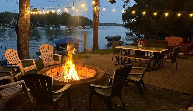 Waterfront with Dock & King Bed