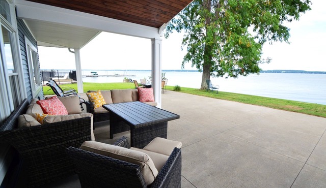 Waters Edge B&B Resort