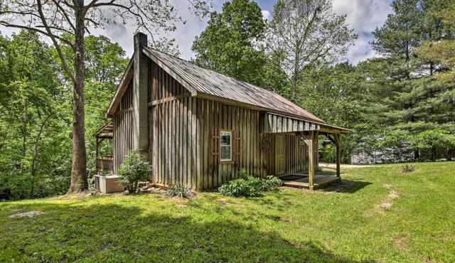 Waters Edge Retreat with Deck on Patoka Lake!