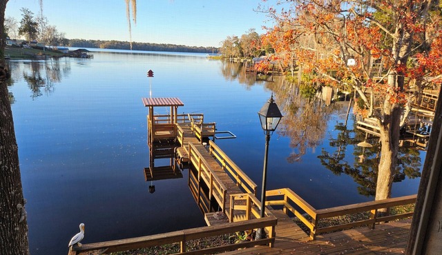 WatersEdge - Spacious 4-Bedroom 2-Bath Home on Lake Talquin Near Tallahassee