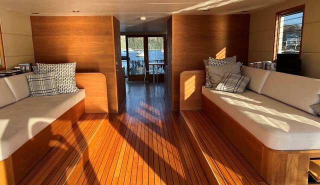 Watershed + Cruise + Moor