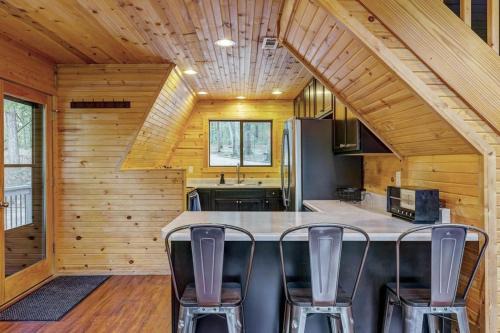 Waterside Cottage with Hot Tub