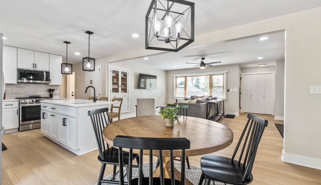 Waterside Haven + Hot Tub l Fire Pit