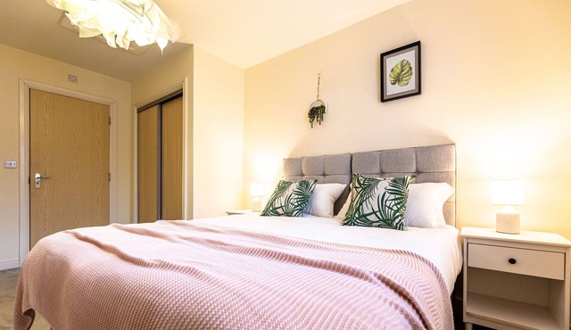 Waterside Lodge Stunning 3 Bedroom House MK