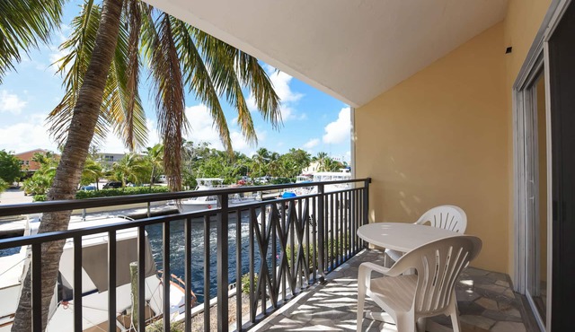 Waterside Suites & Marina