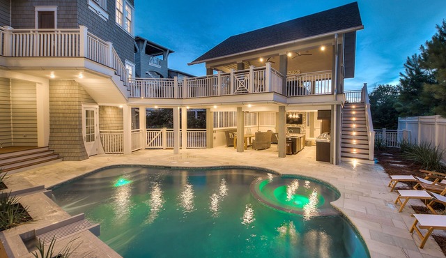 Watersound Beach. Gated, Exclusive use of pool, outdoor kitchen, dining, living