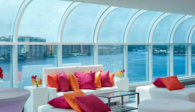 Waterstone Resort & Marina Boca Raton, Curio Collection by Hilton