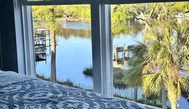 Waterview Beautiful Town House