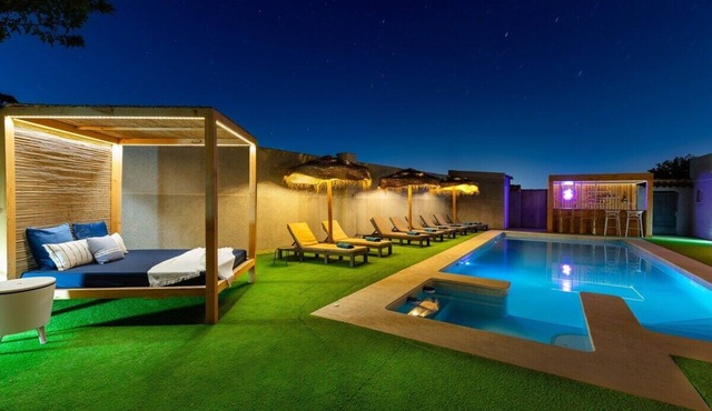 WaterWheel Villa by Fidalsa