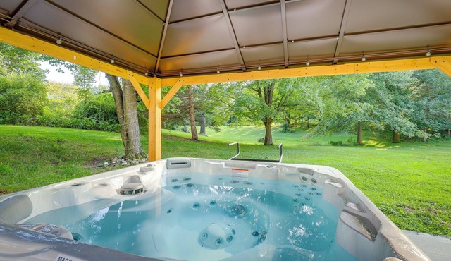 Watkins Glen Home w/Hot Tub ~ 3 Mi to Raceway!