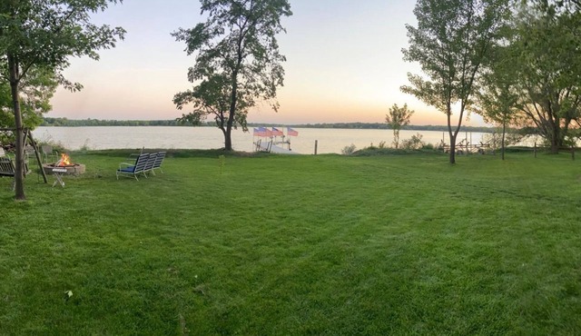 Watkins Lake House With large Lot and Dock