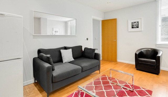 Watling Street Residence 11