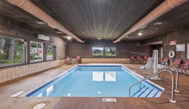 Wautoma Inn by OYO Near Airport WI 73
