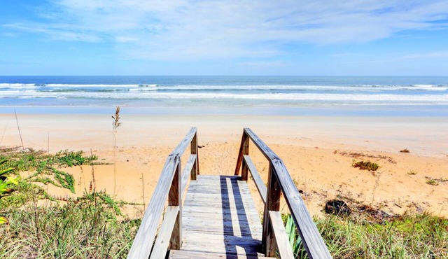 Wave Runner by Distinctive Beach Rentals