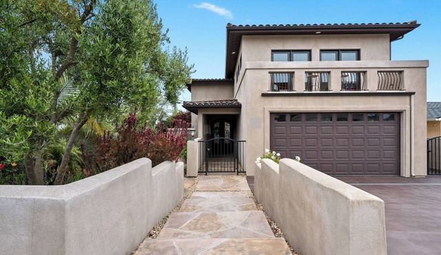 Wave Watcher 4-bedroom house in Grover Beach