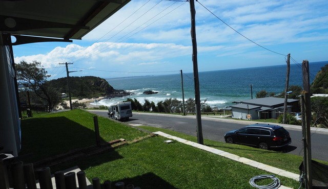 WAVEBREAKER Scotts Head