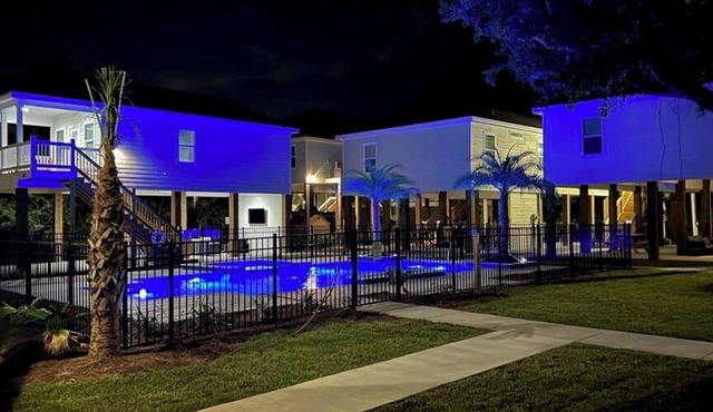 Waveland Beach Cottage B