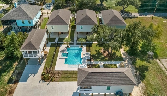 Waveland Beach Cottages