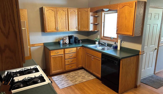 Waverly 3 Bed 2 Bath Homen