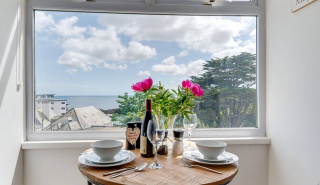 Waverly - One Bedroom Apartment, Sleeps 2