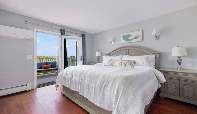 Waverly Suite 2