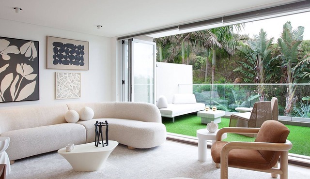 Waves of Calm, Tamarama Isyd