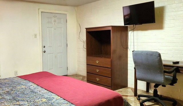 Way Side Inn by Hotel O Dallas near Fair Park Downtown