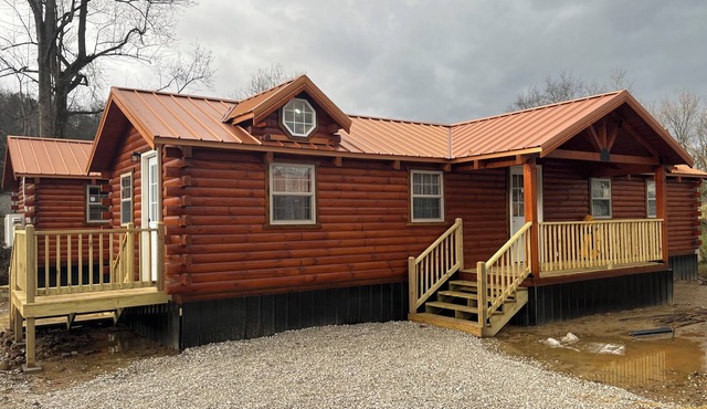 Wayne Cabin Near 12 Pole Creek