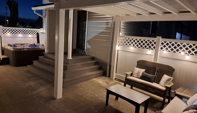 Wayside Getaway with cozy patio & private hot tub!