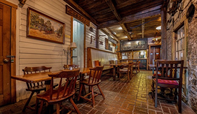 Wayside Inn