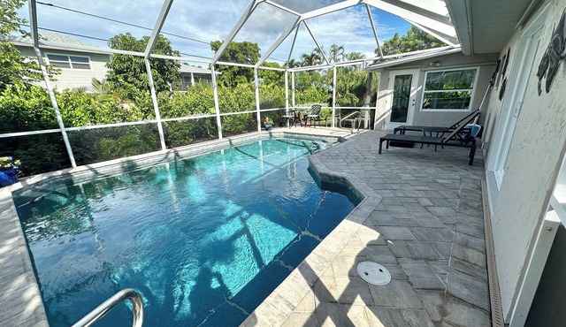 We are back! Private ground level, heated pool! 6 houses to the beach access!