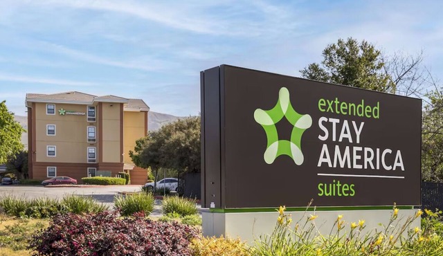 We are pet friendly and a short 11 minute drive form Levi stadium