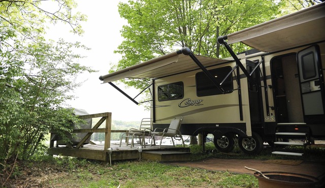 We are The Bellefonte Campground. We are located in Bellefonte, just off of interstates 80 and 99. Surrounded by woodland and state parks, this setting is peaceful and is located 15 miles from State College. There are lots of activities to explore in