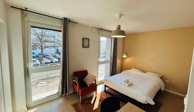 We Live In R - Suite 103