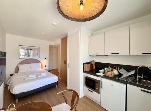 We Live Inn Sharies Reims - C403