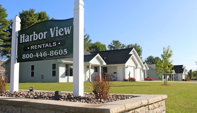 We provide condo units for daily, weekly, or monthly rental plans.