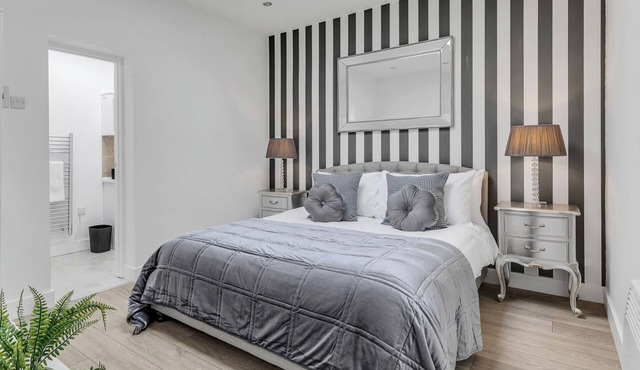 We Stay Baxter Gate S