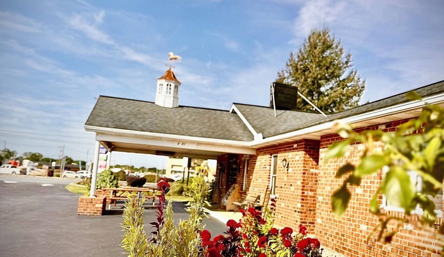 Weathervane Motor Court