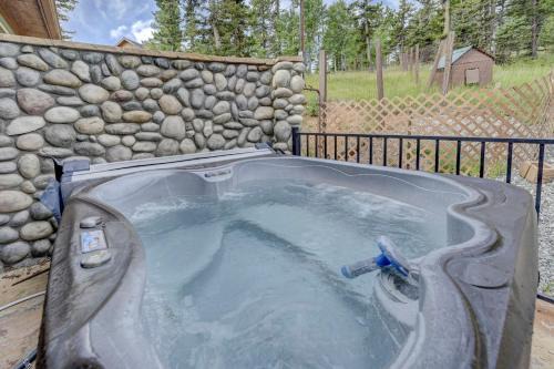 Webbel Alliance Basecamp - A Galactic Family Friendly Adventure Cabin