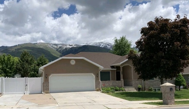 "Weber Canyon Haven" East Layton Home with a View