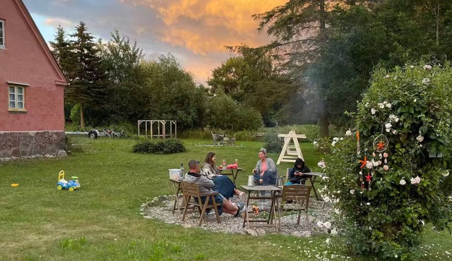 Wedding Diaries – Your Charming Country Cottage on Ærø