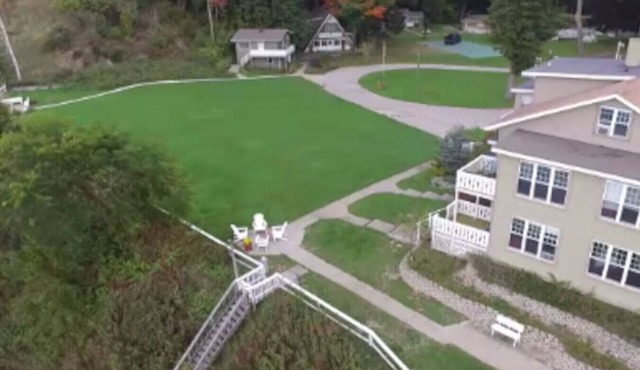 Weddings, reunions large events on Lake Michigan