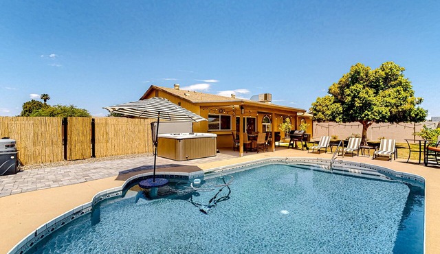 WeeCasa | Dog-friendly house in Chandler with private heated pool, hot tub, AC