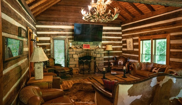 Weekend cabin retreat on a secluded 1,000 acres. Miles of hiking trails.