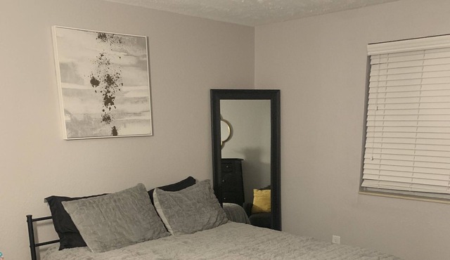 Weekend Eclipse Special!! This Weekend Only Great View !! Great View!!