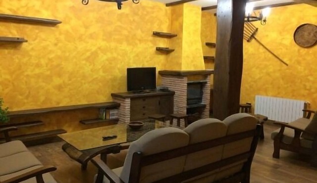 WEEKEND OFFERS Country house (full rental) La Senderuela 13 person