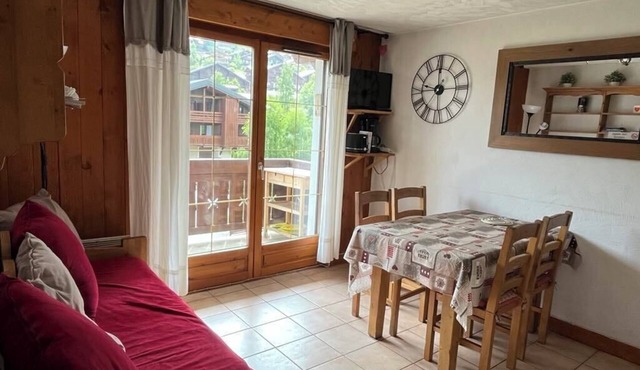 Weekly apartment for 4 people (5 max)
