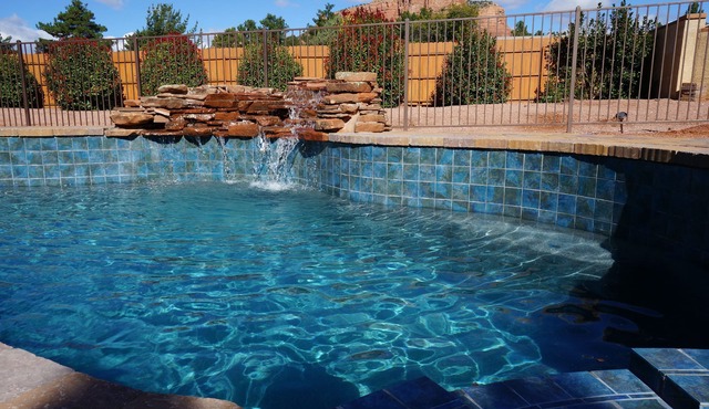 *WEEKLY DISCOUNTS* Lux Private Pool & Walk To Golf Country Club House