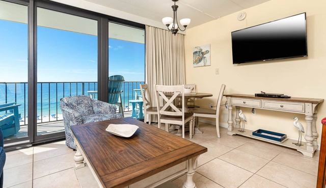 *WEEKLY SPECIALS!* Island Winds East - Beach Front 1BR