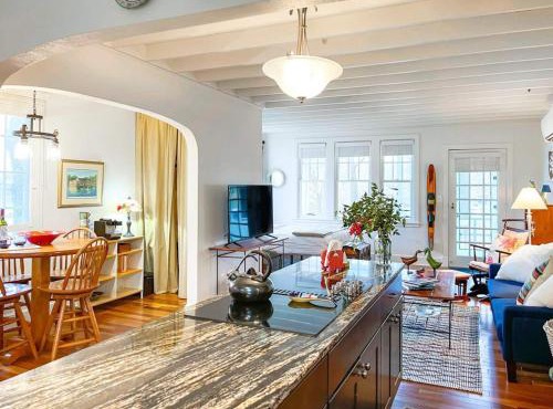 Weems Creek Cottage, Annapolis Waterfront